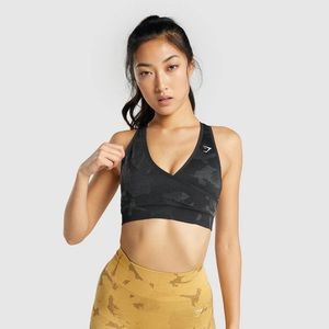 Gymshark Adapt Camo Seamless Bra in Savanna Black